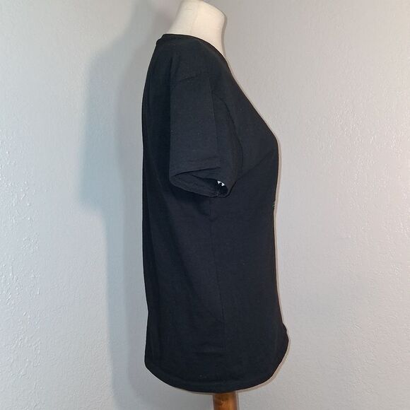 Brisco Brands Black T-Shirt with Skeleton Flamingo Print Size Large - Picture 4 of 7